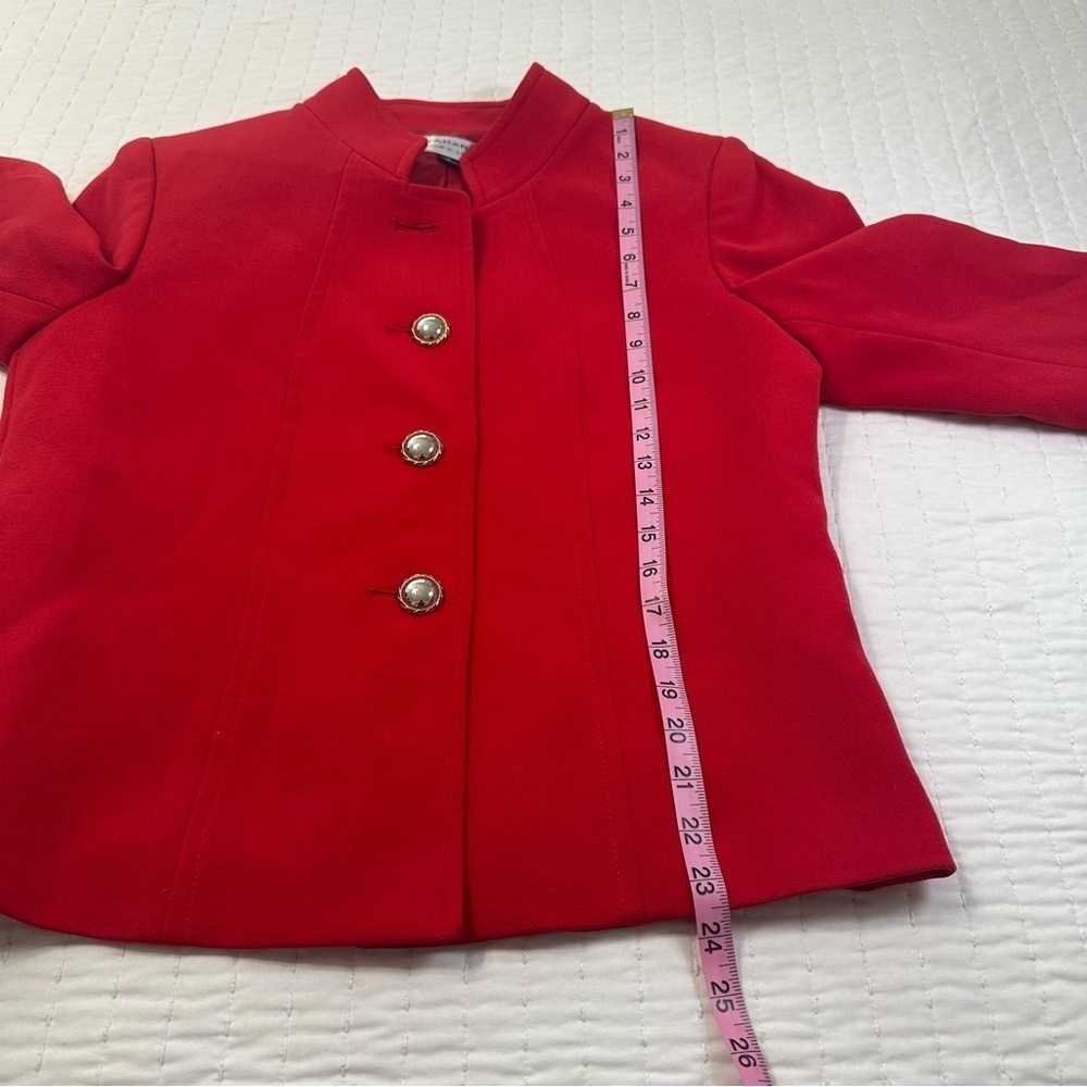 Tahiri Arthur S. Levine Elegant Red Women's Blazer with Gold Buttons - Picture 3 of 11